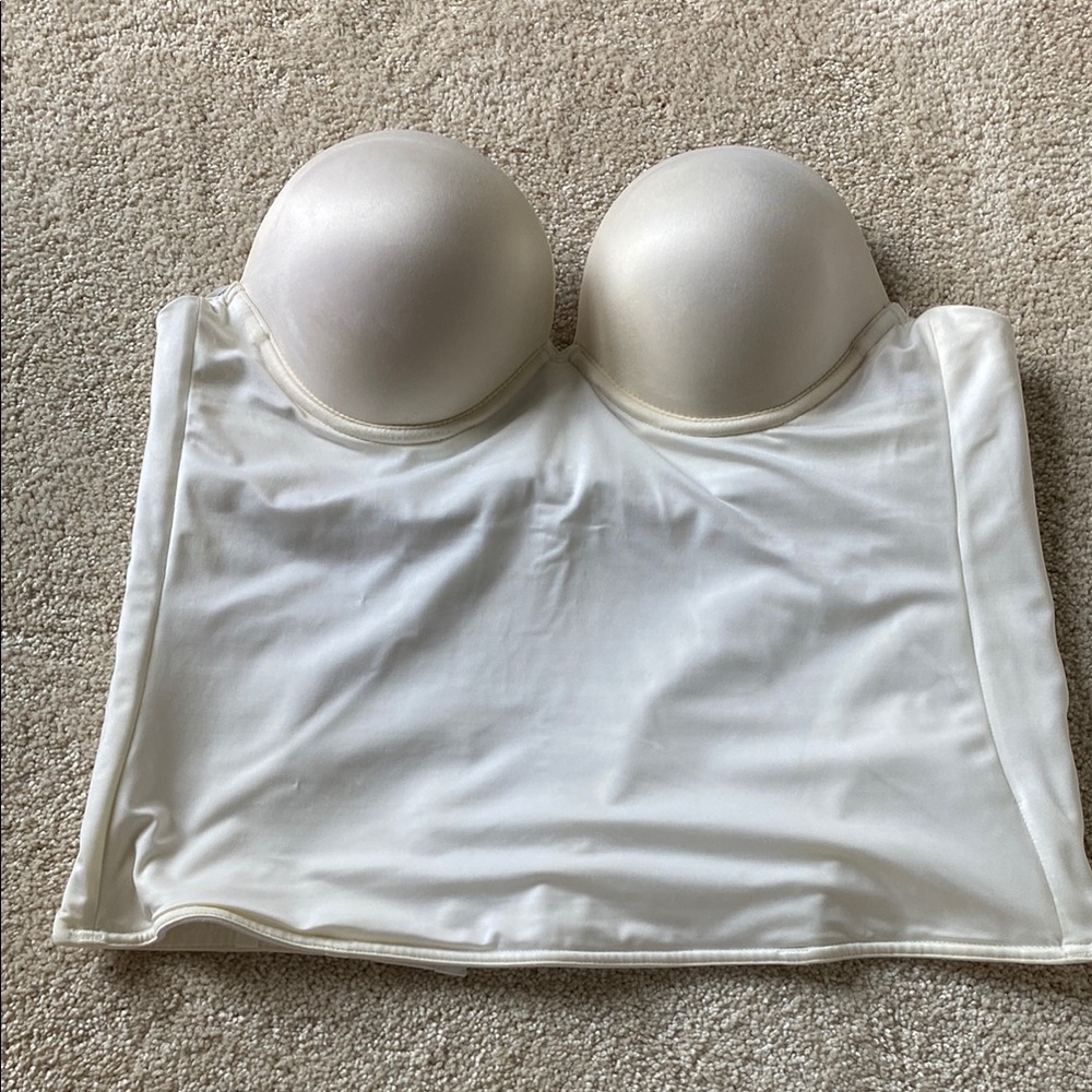 Elegant Cream Strapless Bustier